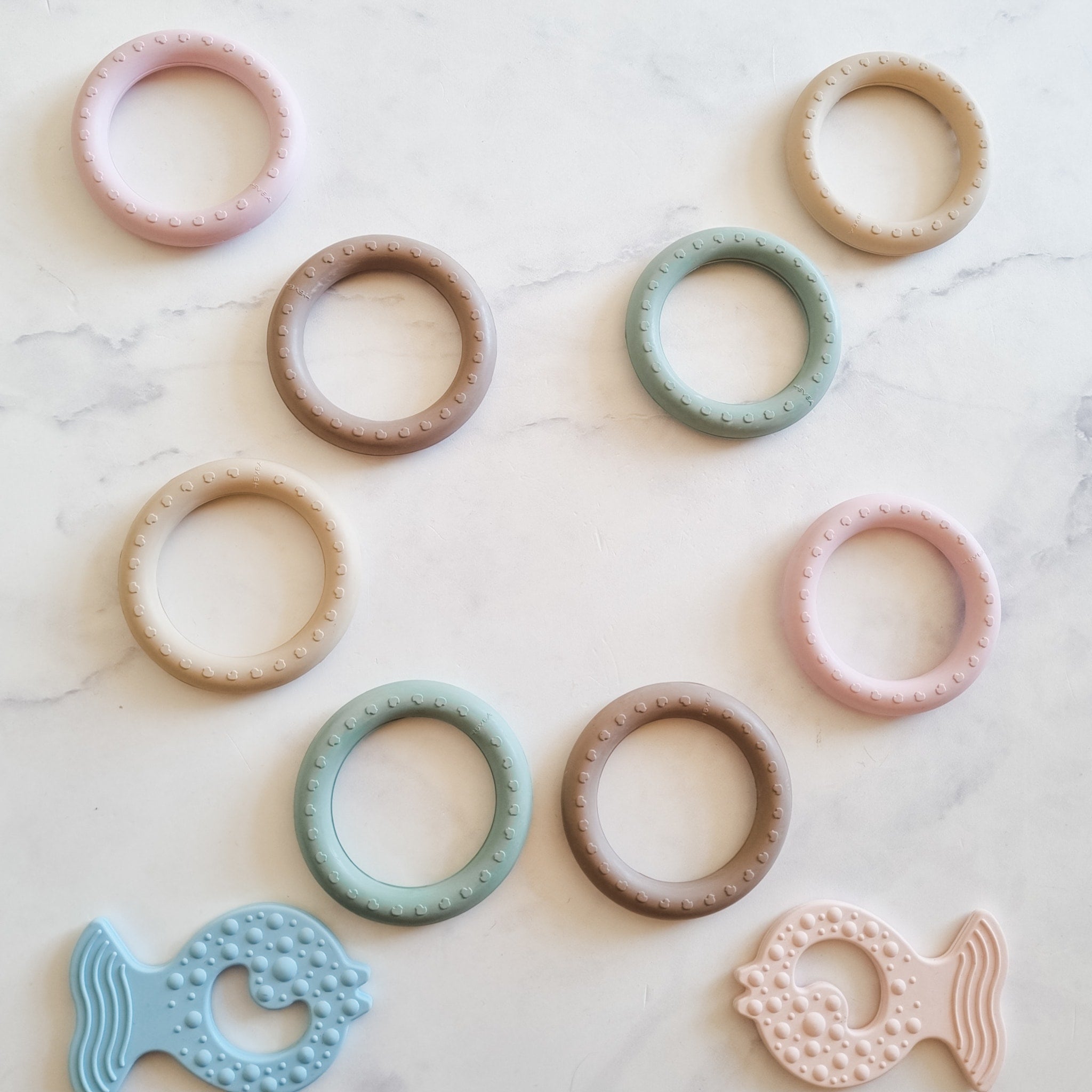 Fish Teether & Kawan Teether Ring in Natural Rubber Two-Pack –