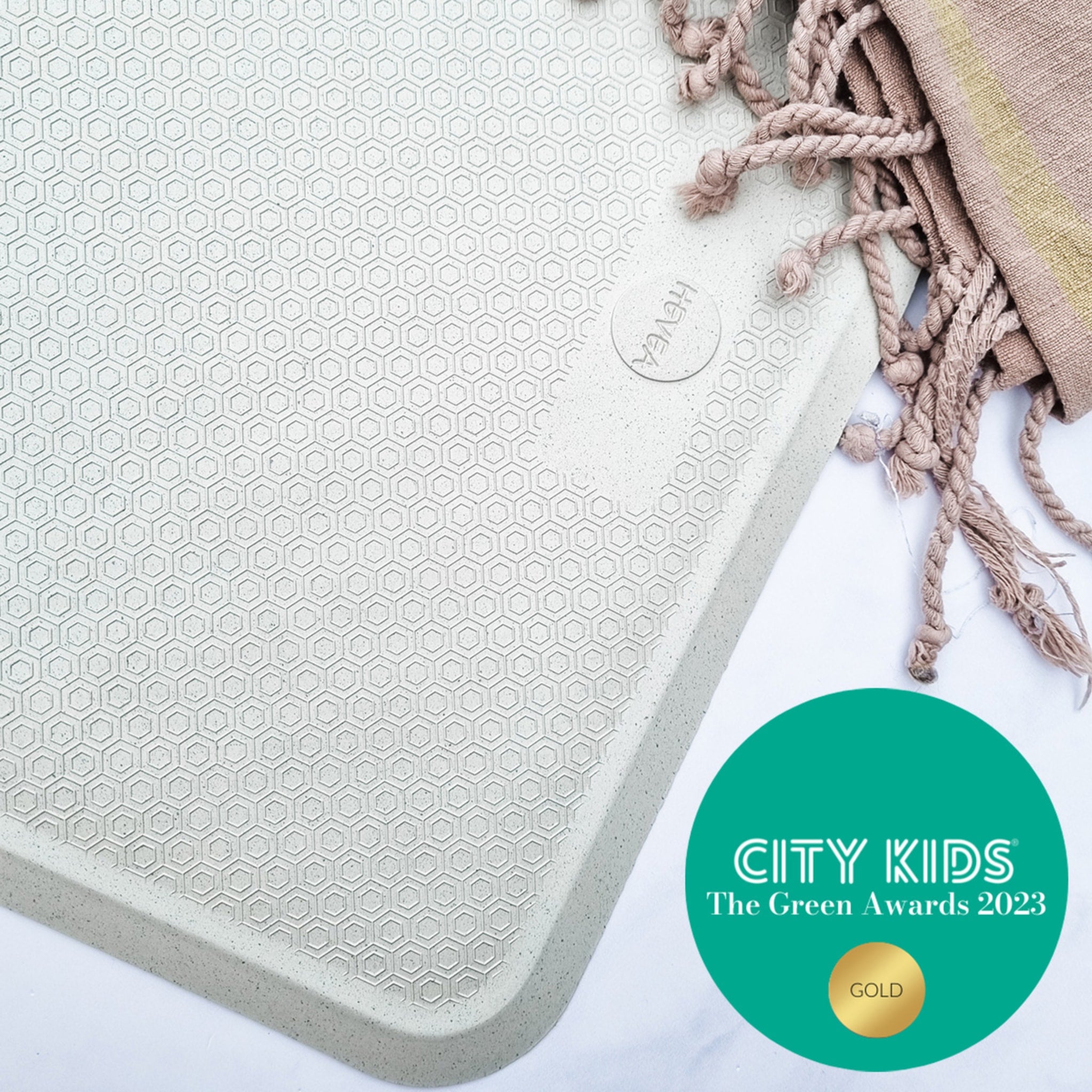 Baby Bath Mat in Natural Rubber –
